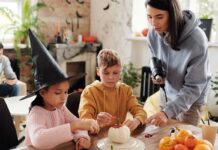 22 Festive Fall Dinner Party Ideas, Tips, & Tricks For Hosting This Season