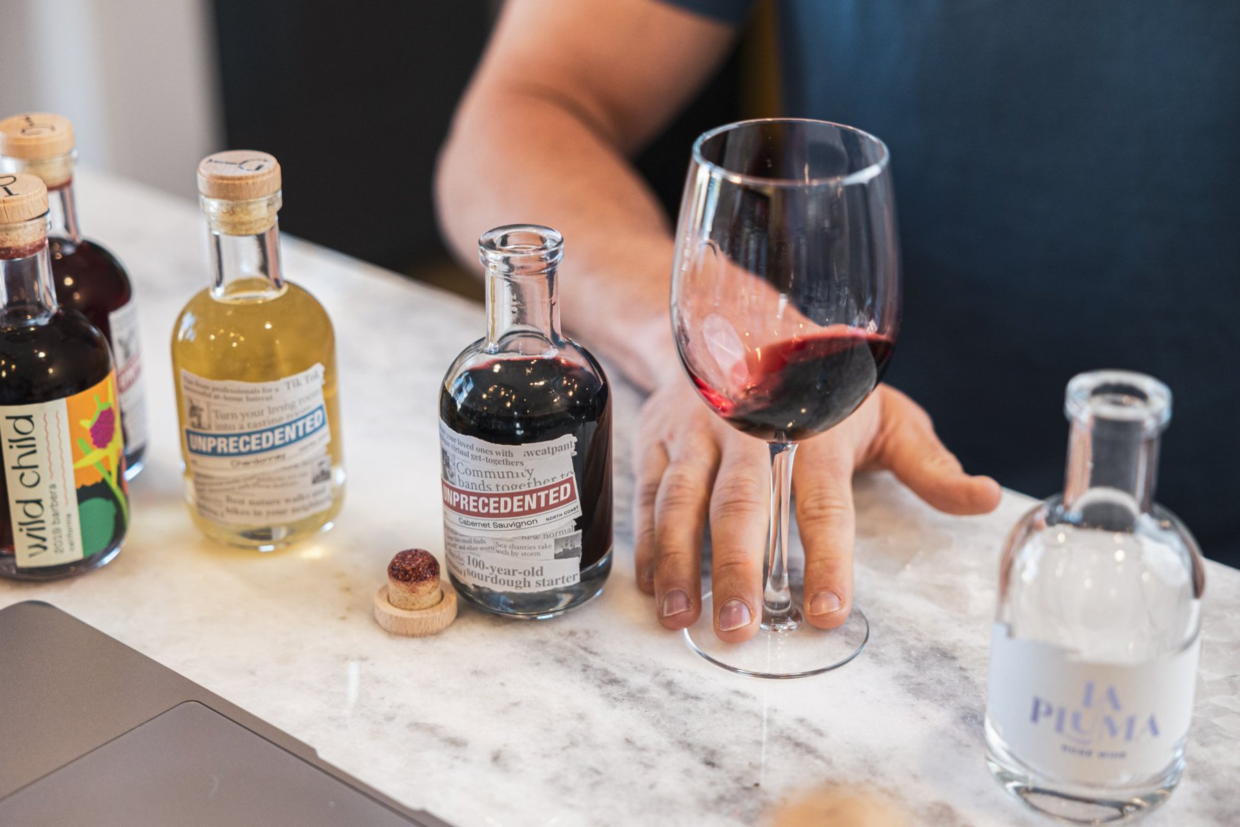 20 Of The Best Holiday Gift Ideas For A Host » Read Now!