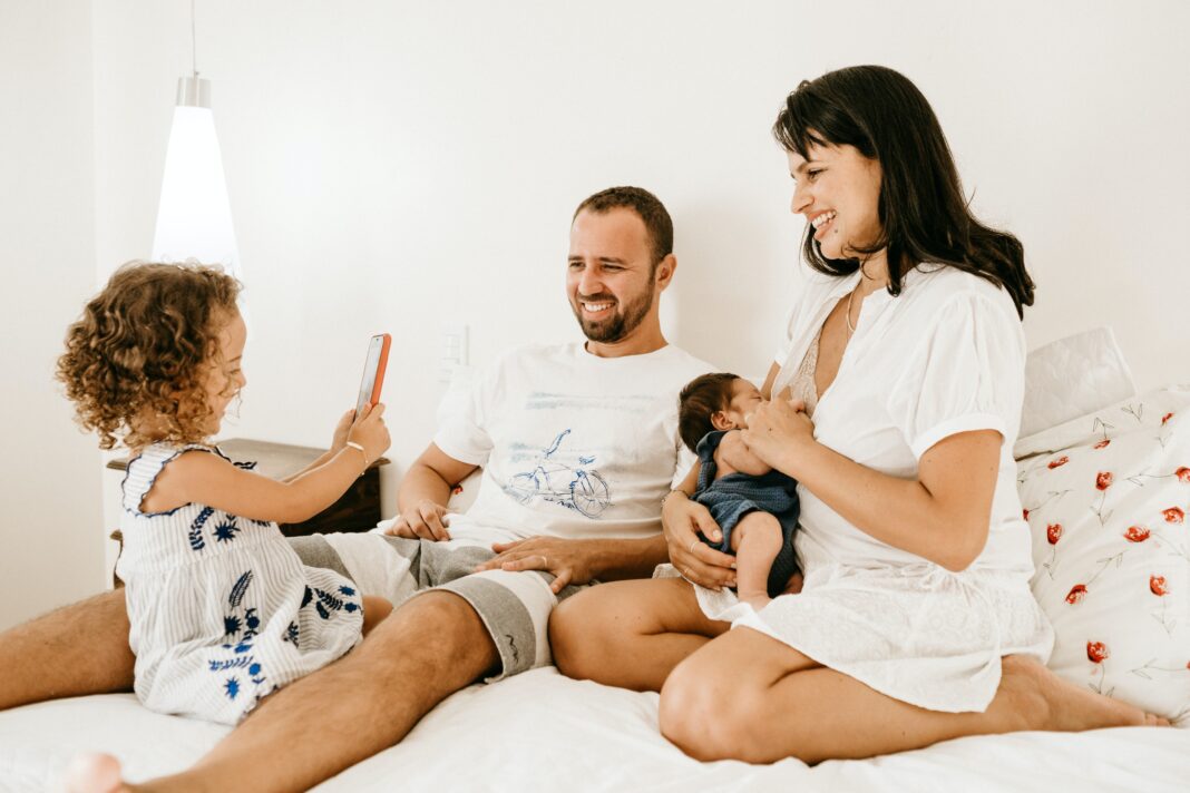 15 In-home Services That Help New Moms