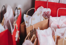 20 Best Christmas Gifts For Teachers To Show Your Appreciation
