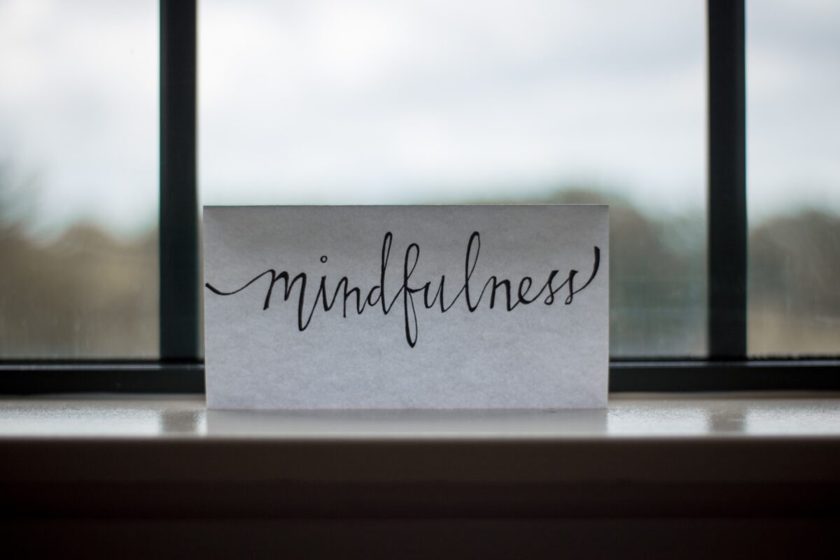 8 Meaningful Mindfulness Exercises To Improve Your Mental Health