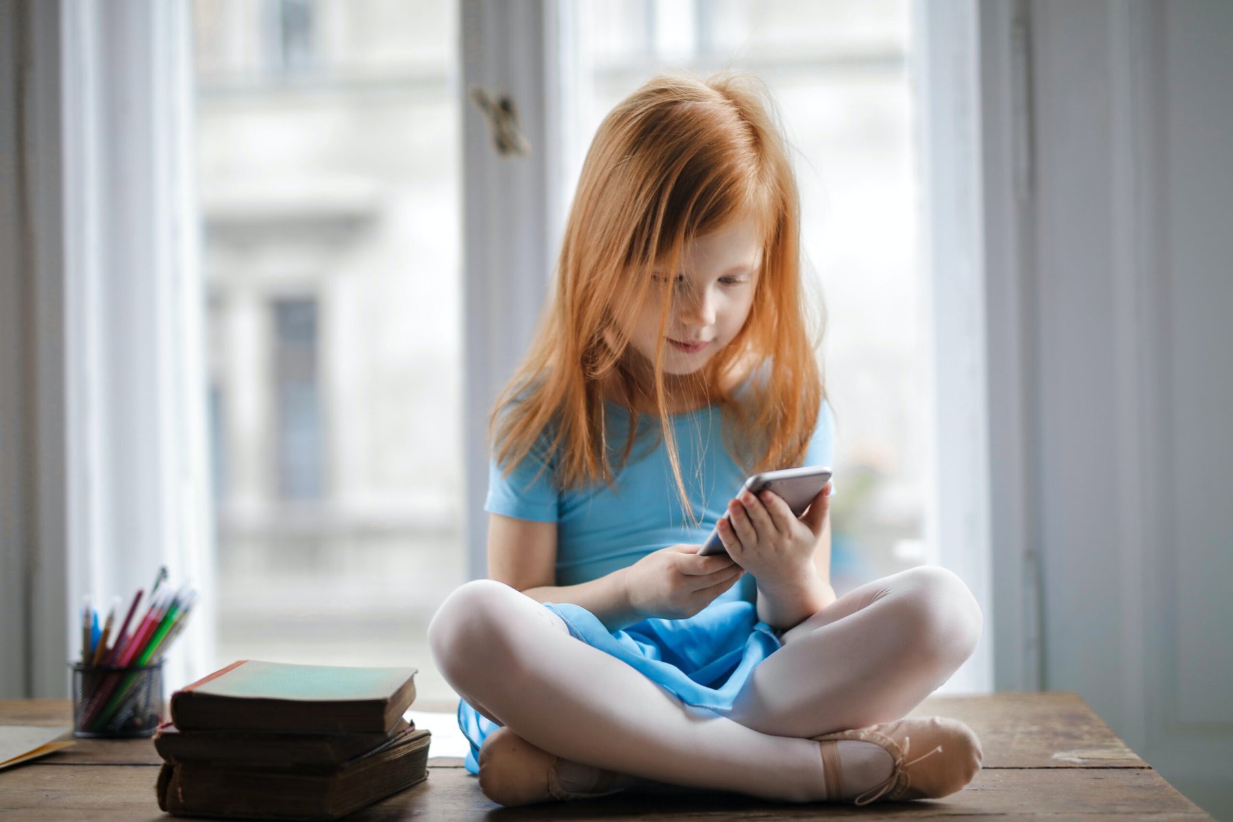 Smart Ways To Teach Your Kids To Use Social Media