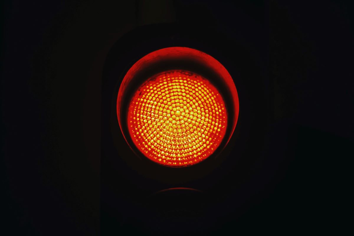 7 Top Benefits Of Getting Red Light Therapy At Home
