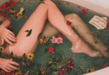 V Steams and Sitz Baths and Benefits, Oh My: 4 Critical Differences Between Them Featuredimage