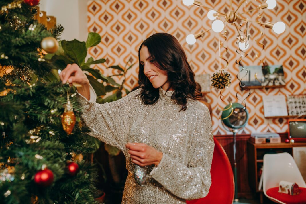 The Season To Sparkle: Holiday Makeup Products You Will Love