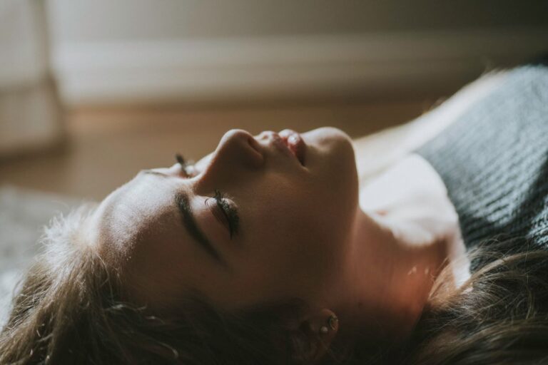 Afternoon Slump: 6 Creative Ways to Shake it Off