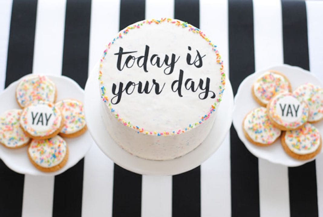 8 Ideas For Graduation Cakes: Celebrate A New Chapter In Style