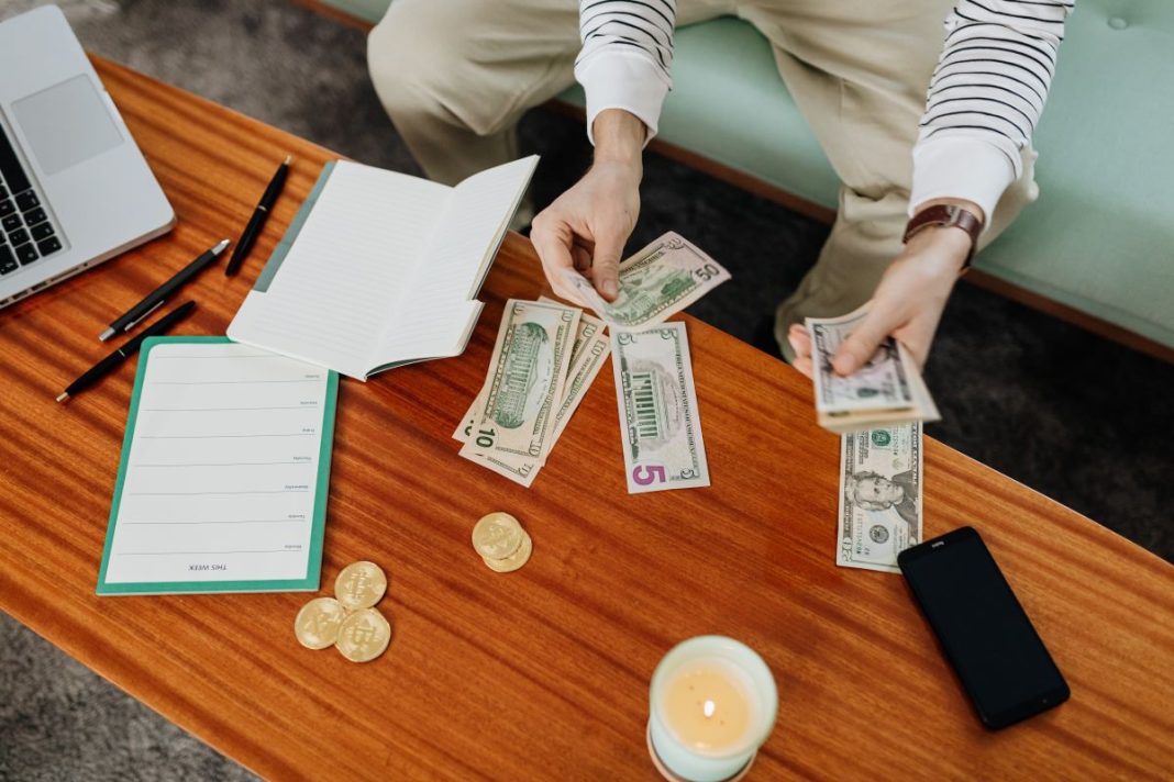 20 Great Financial Wellness Writing Prompts For Money Health This Year
