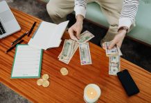 20 Great Financial Wellness Writing Prompts For Money Health This Year