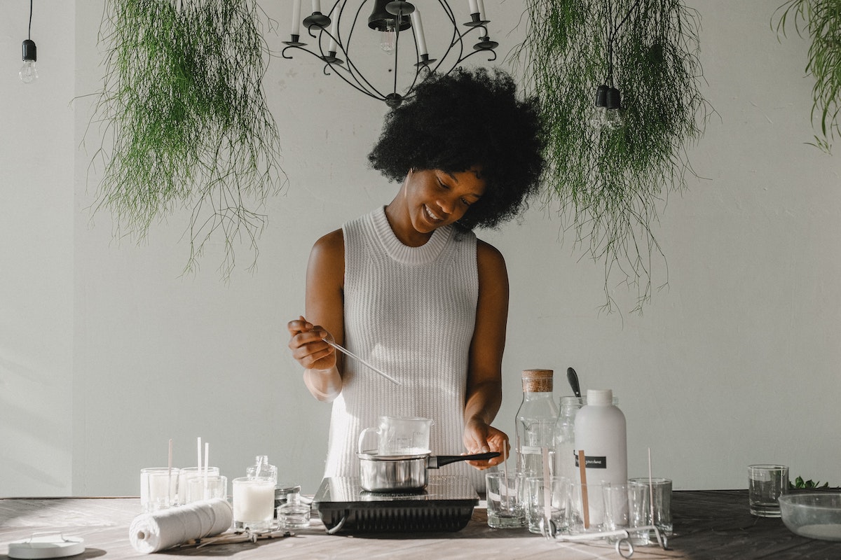 A Sparkling Introduction To Candle Making: A Complete Guide Daily Mom Parent Portal Candle Making