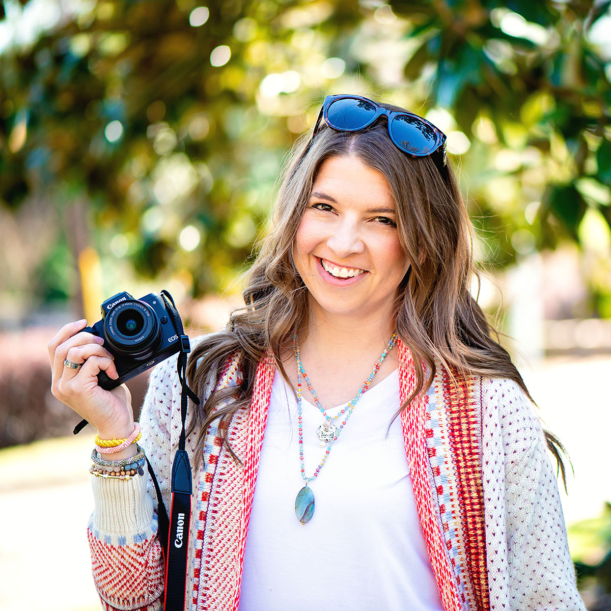 Mirrorless Cameras: Top 6 Reasons You Should Make The Switch This Summer