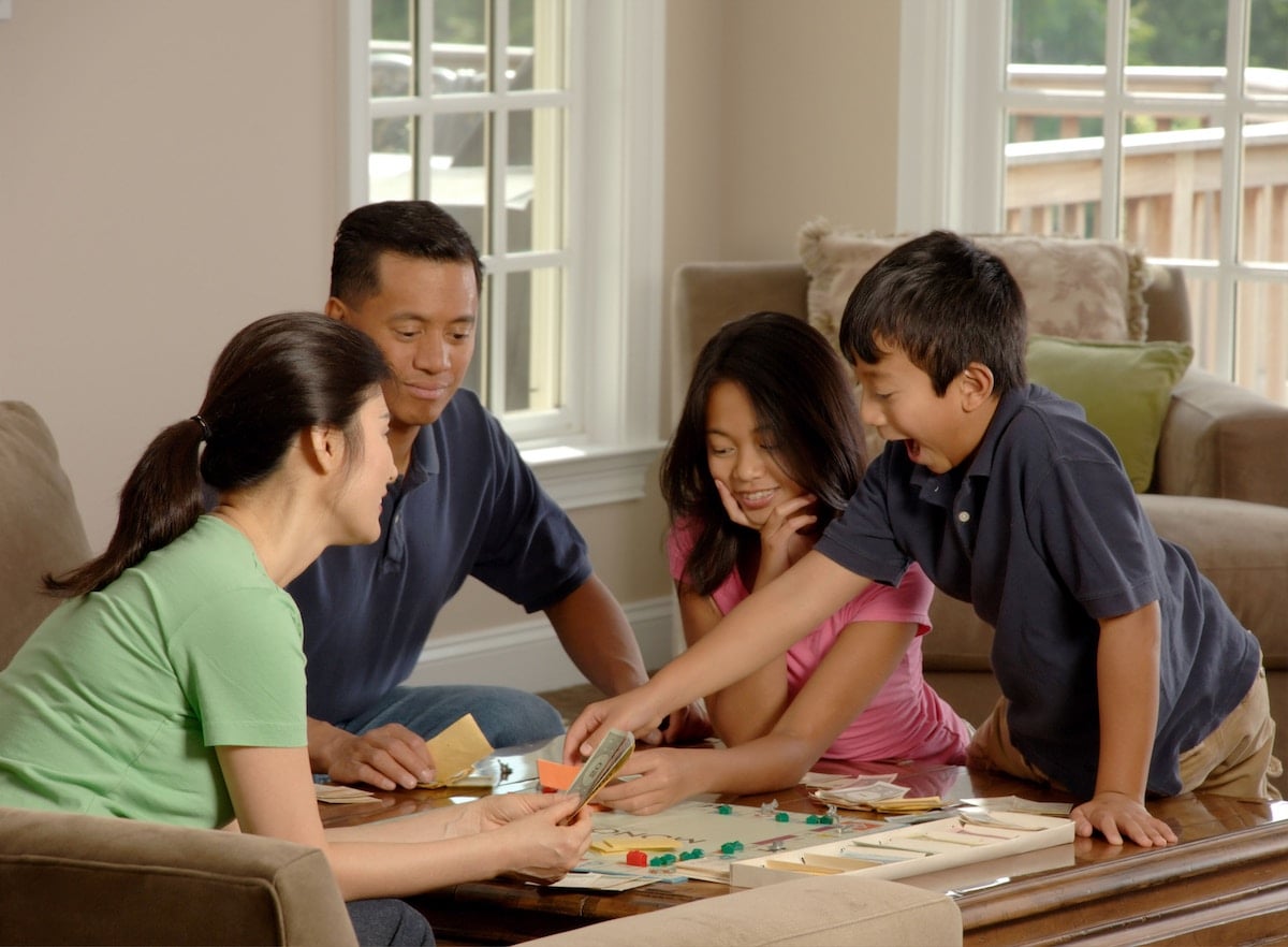 Daily Mom Parent Portal Fun Family Board Games