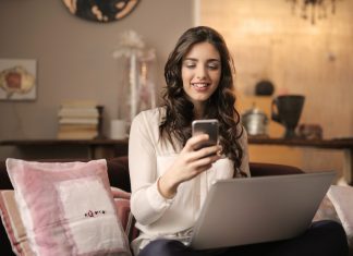 daily mom parent portal Facebook page for businesses