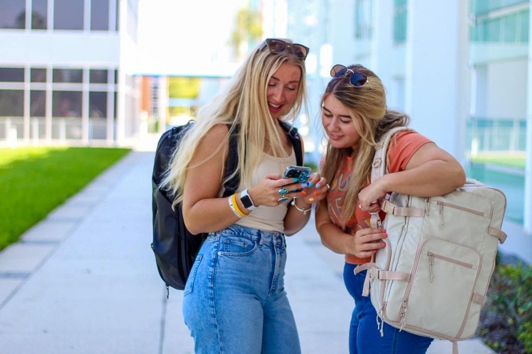 daily mom parent portal back to college feature