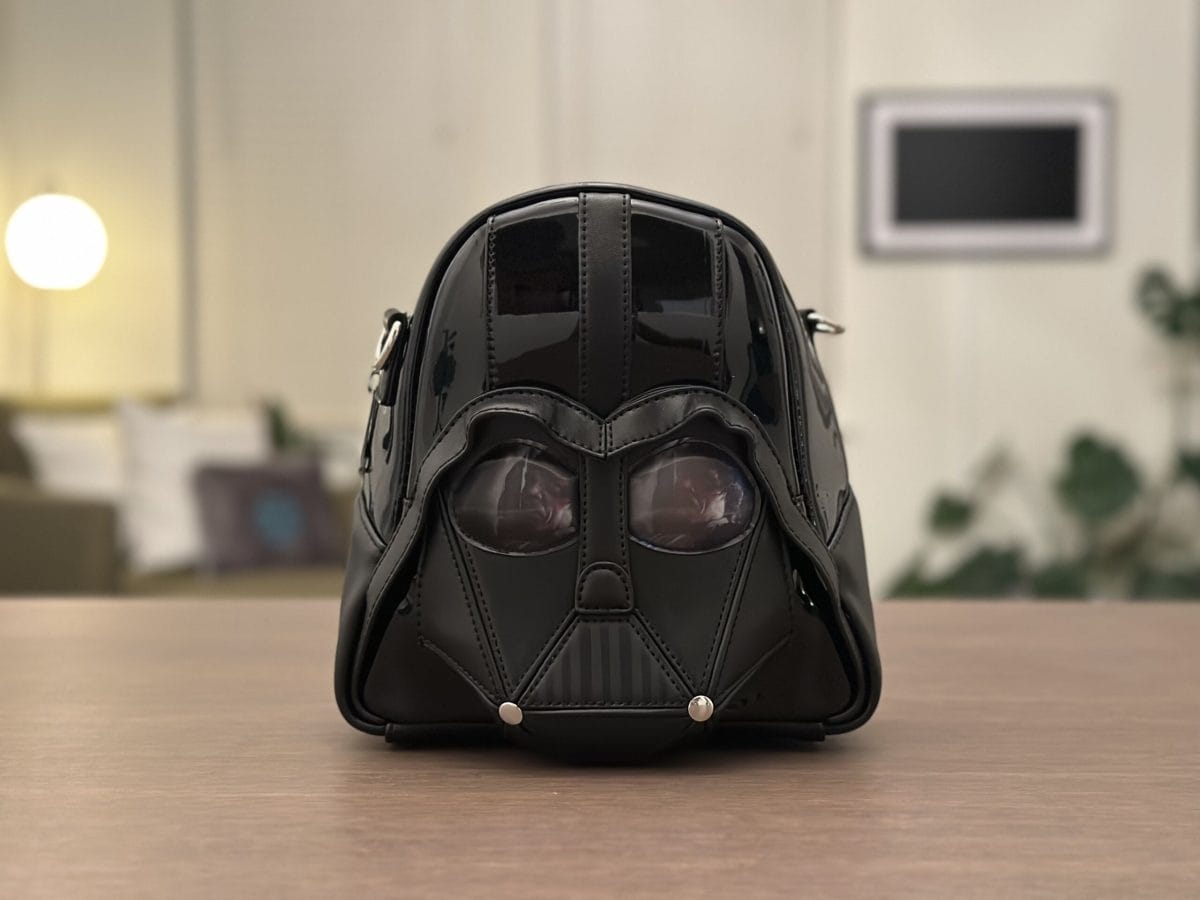 Funko Loungefly Star Wars Darth Vader Bag Scaled 1