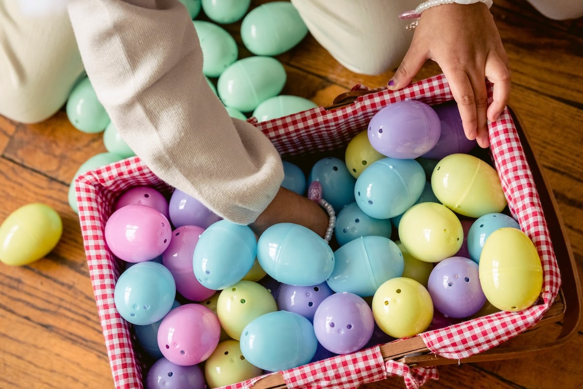 Daily Mom Parent Portal Easter Egg Hunt