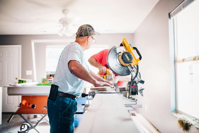 The Ultimate Guide to DIY Home Renovation Projects and Improvement Tips for Homeowners on a Budget