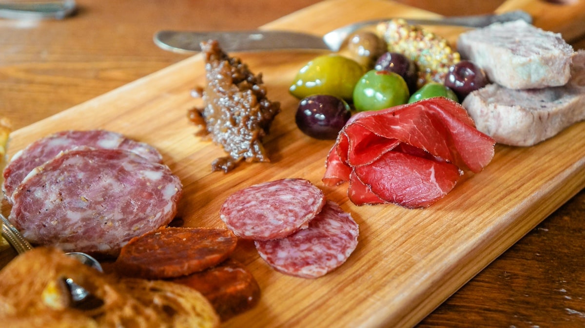 Daily Mom Parent Portal Cheese Charcuterie Board Ideas