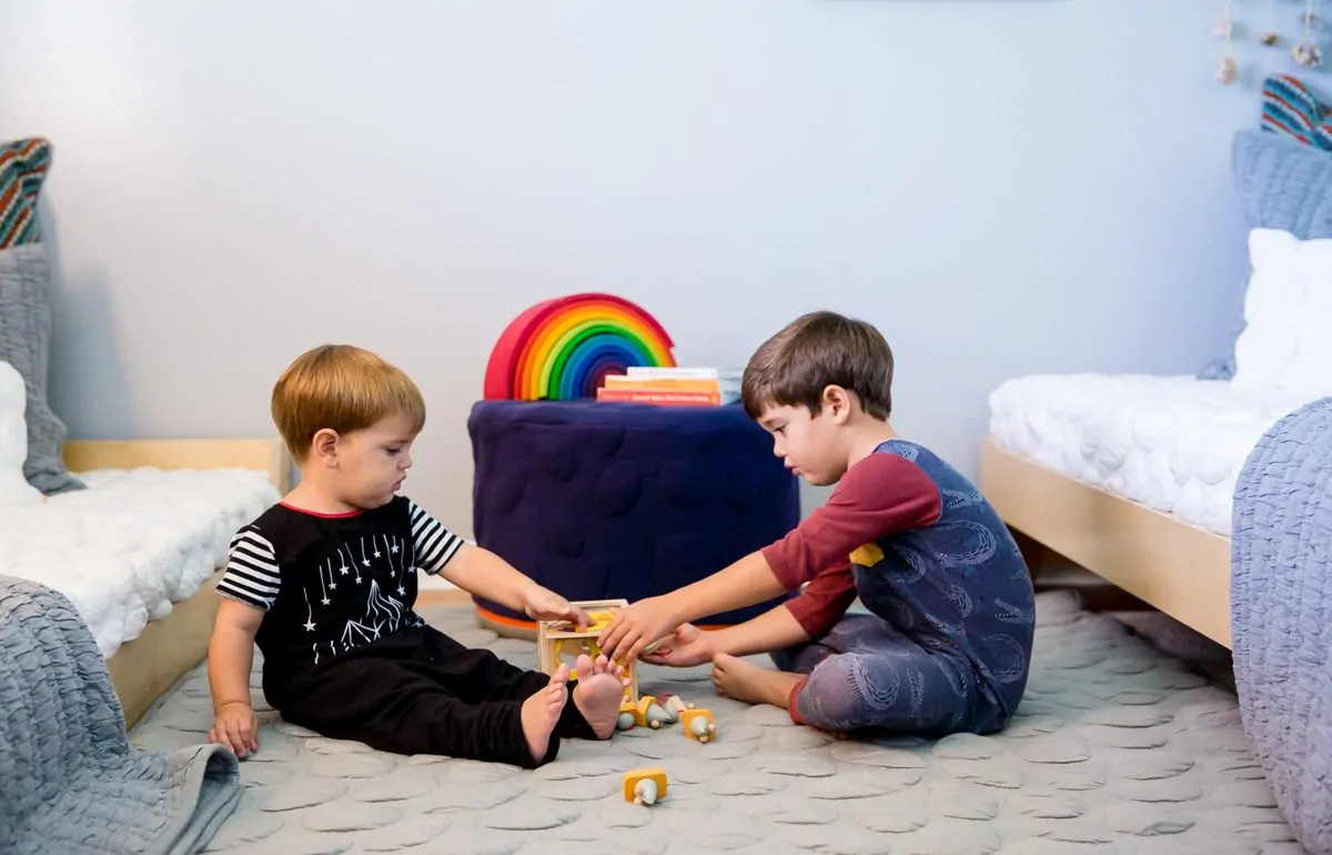 How To Choose A Montessori Floor Bed: 5 Tips For Infant And Toddler Bedrooms 24 Daily Mom, Magazine For Families