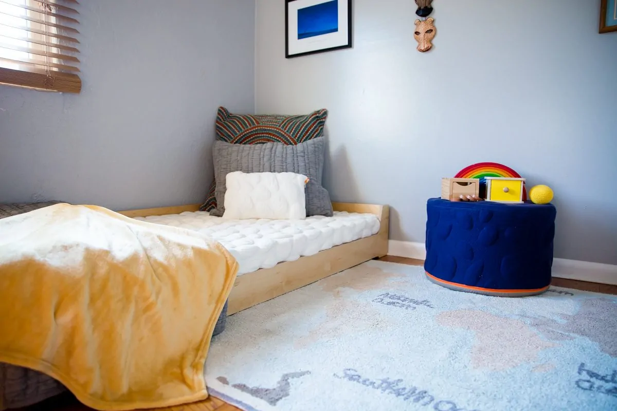 How To Choose A Montessori Floor Bed: 5 Tips For Infant And Toddler Bedrooms 4 Daily Mom, Magazine For Families