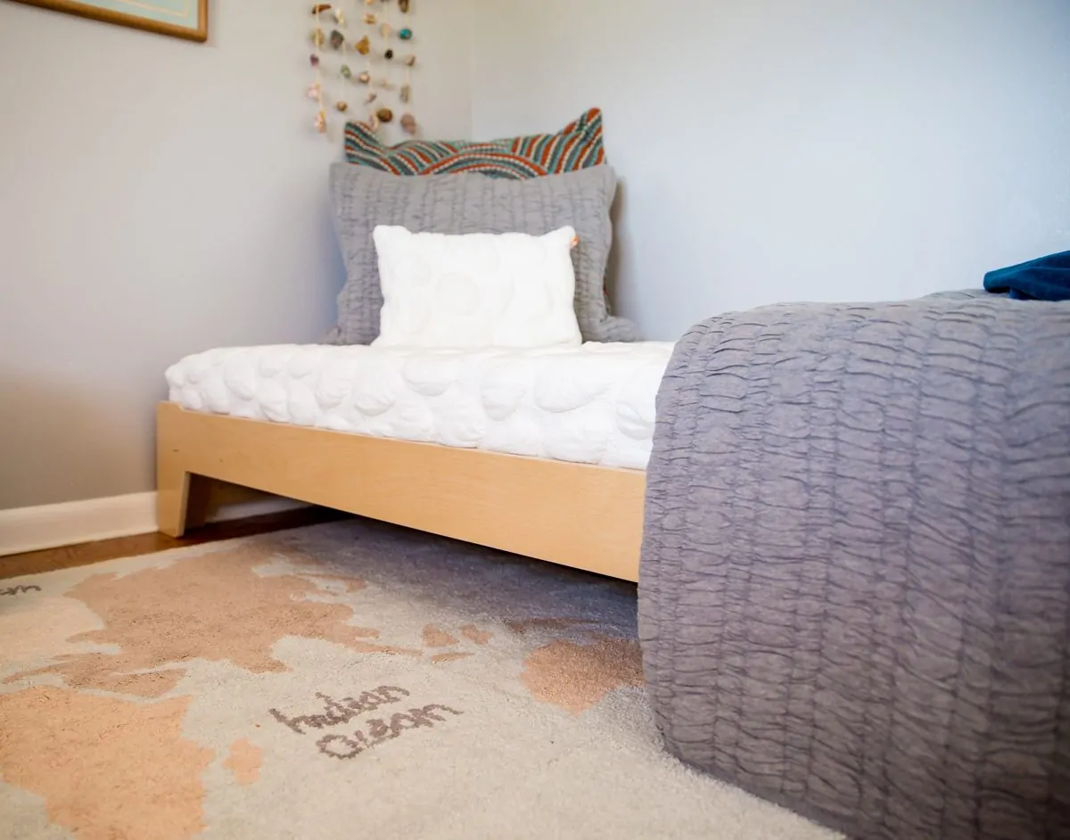 How To Choose A Montessori Floor Bed: 5 Tips For Infant And Toddler Bedrooms 5 Daily Mom, Magazine For Families