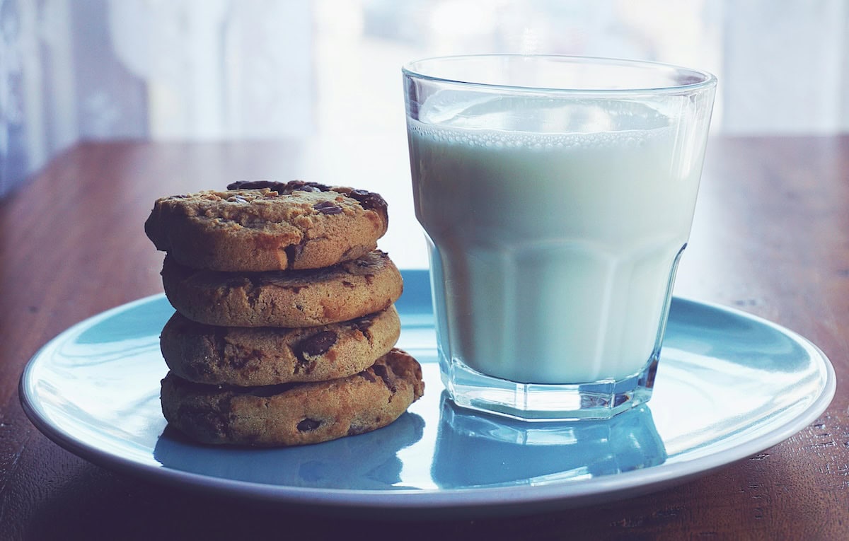 9 Foods to Avoid While Breastfeeding: What to Eat & Foods to Limit 4 Daily Mom, Magazine for Families Daily Mom Parent Portal Foods To Avoid While Breastfeeding