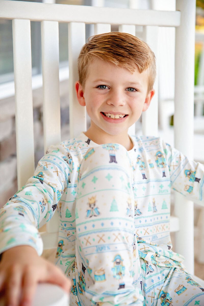 Celebrate The Season With Our Favorite Christmas Finds {2024} 44 Daily Mom, Magazine For Families