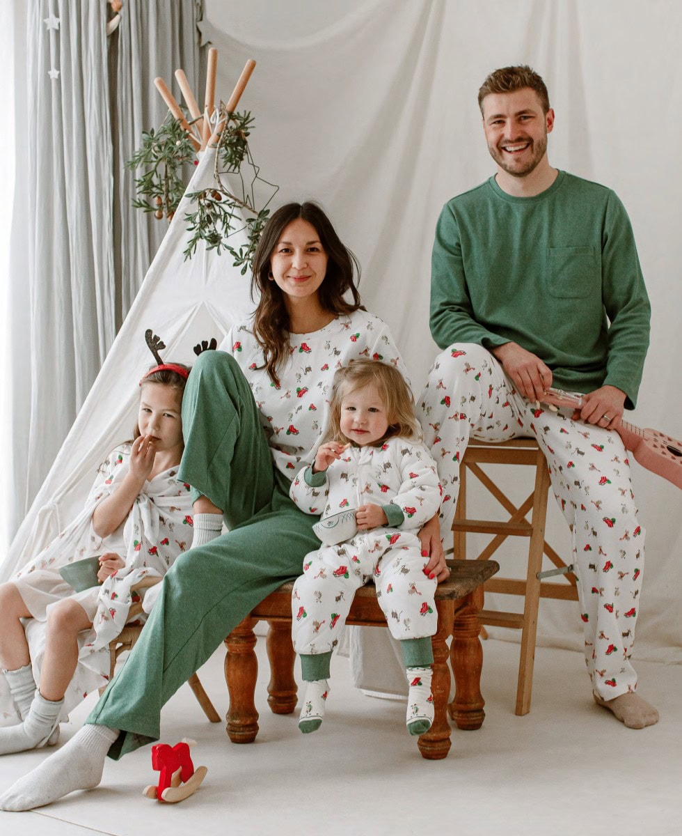 Celebrate The Season With Our Favorite Christmas Finds {2024} 53 Daily Mom, Magazine For Families