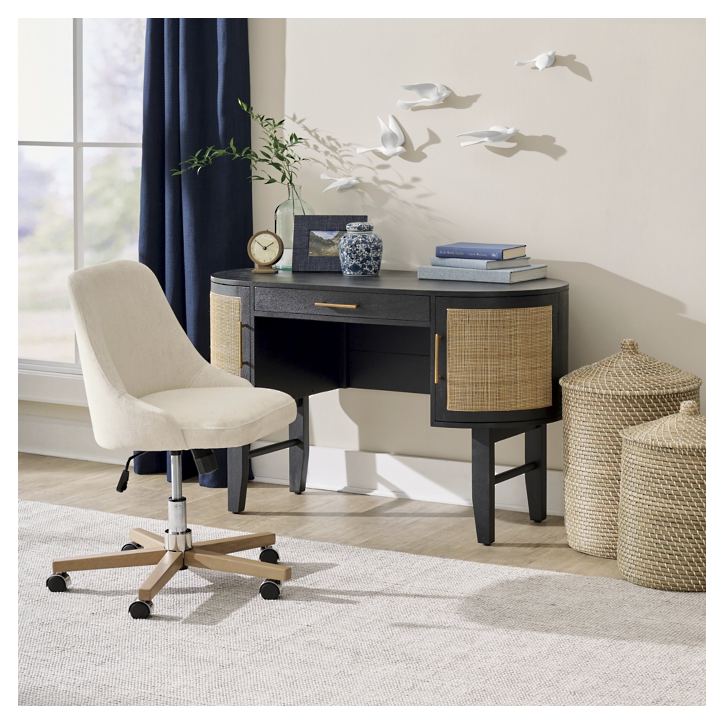 The Best Home And Decor Items To Elevate Your Cozy Autumn Vibes 1 Daily Mom, Magazine For Families
