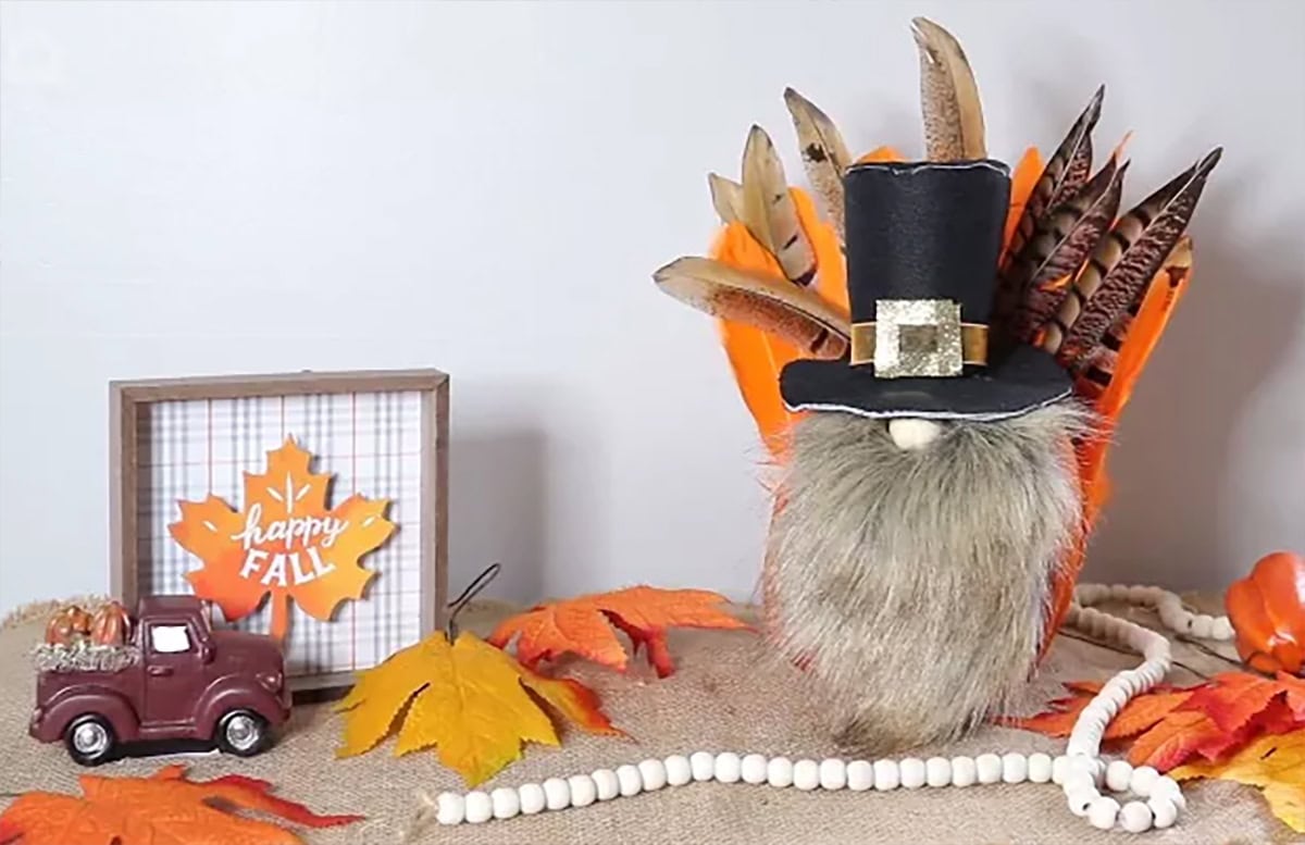 10+ Unique Friendsgiving Ideas To Host A Memorable Holiday Event 3 Daily Mom, Magazine For Families