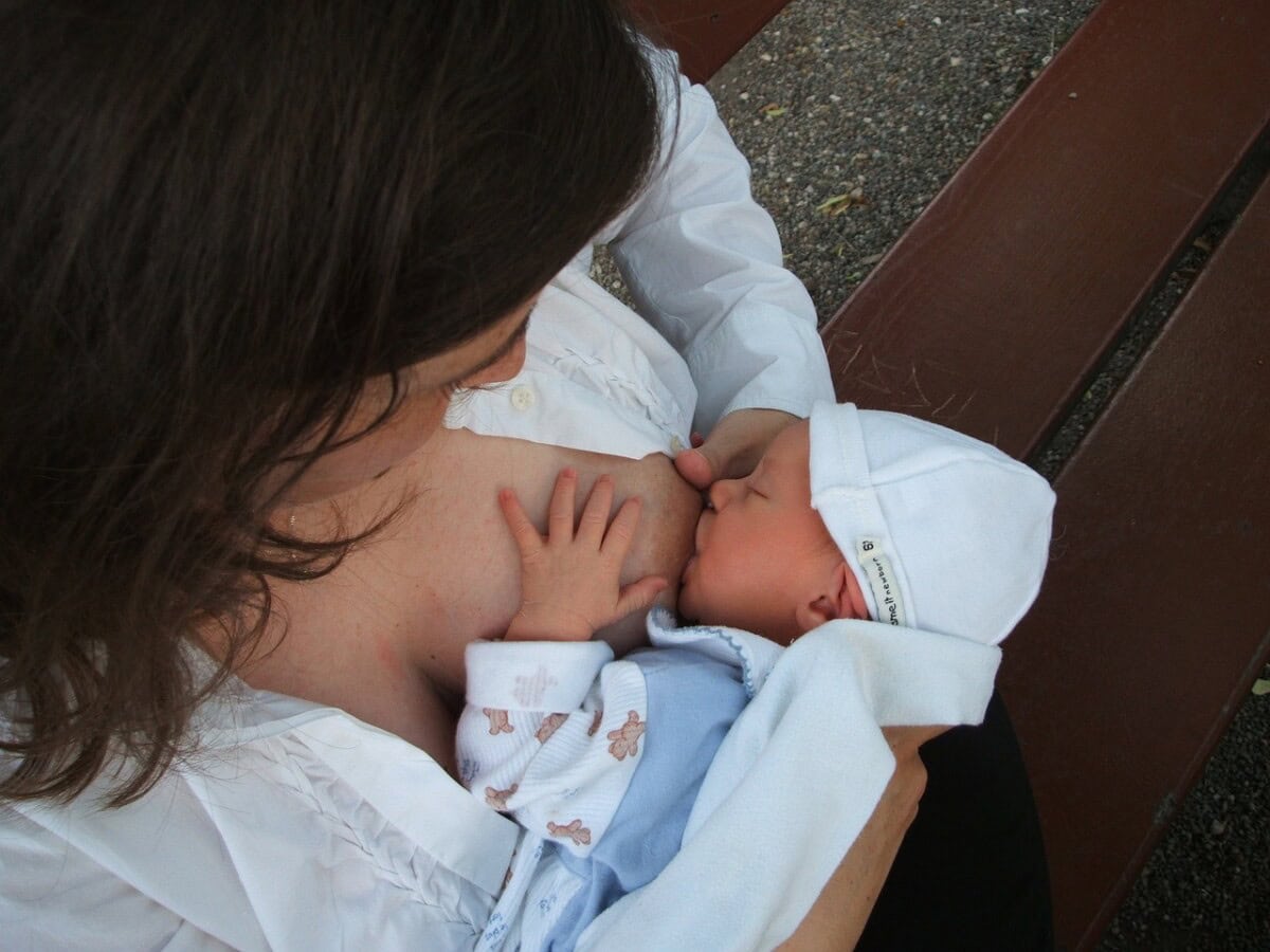 Daily Mom Parent Portal Breastfeeding Tips For Low Milk Supply