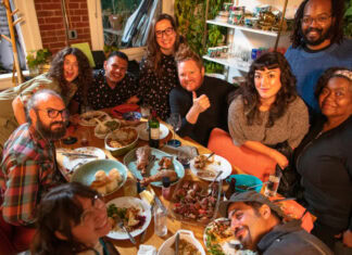 daily-mom-parent-portal-friendsgiving