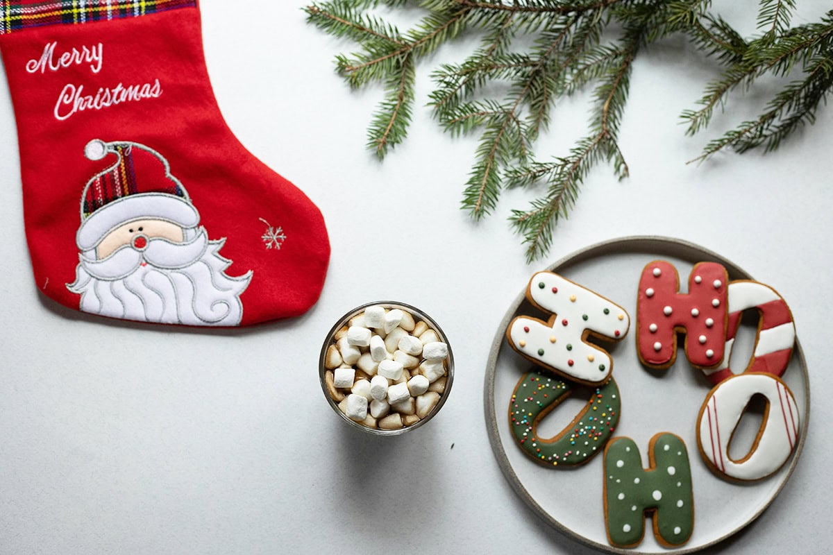 Daily-Mom-Parent-Portal-Ideas-To-Prove-Santa-Was=Here
