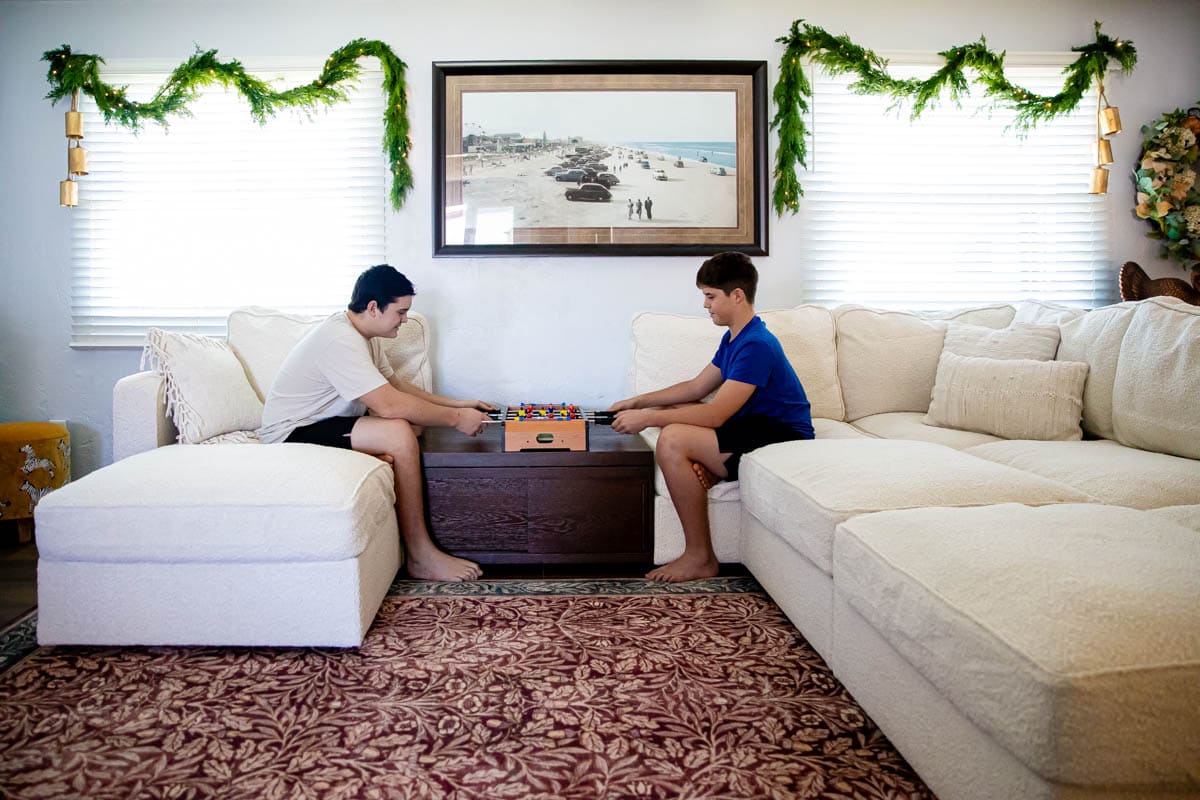Celebrate The Season With Our Favorite Christmas Finds {2024} 6 Daily Mom, Magazine For Families