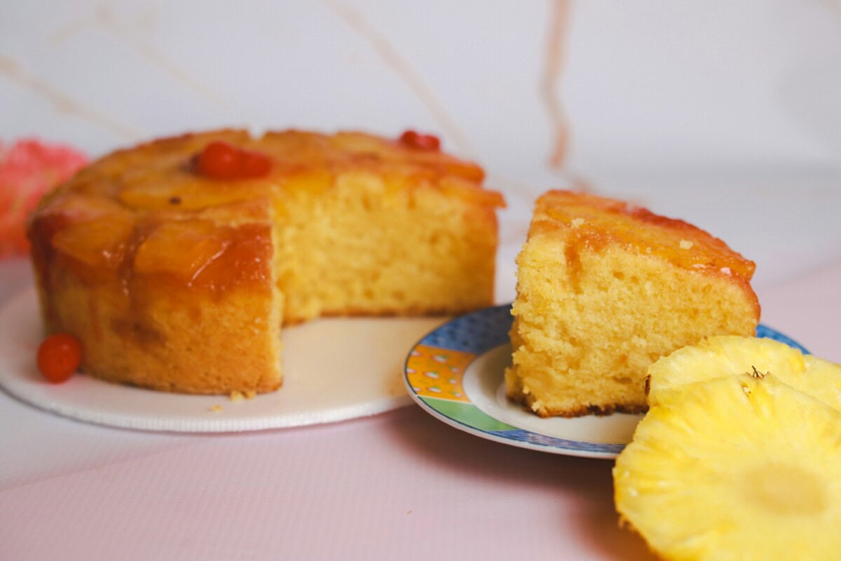 Pineapple Upside Down Cake With Crushed Pineapple