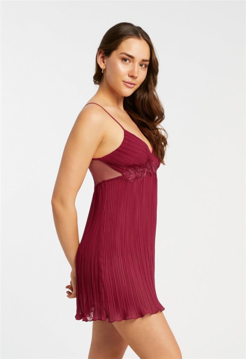 Great Valentine Gifts For Her: Find The Best Romantic Gifts For The Special Lady In Your Life 34 Daily Mom, Magazine for Families Great Valentine Gifts For Her: Find The Best Romantic Gifts For The Special Lady In Your Life 34 Daily Mom, Magazine For Families