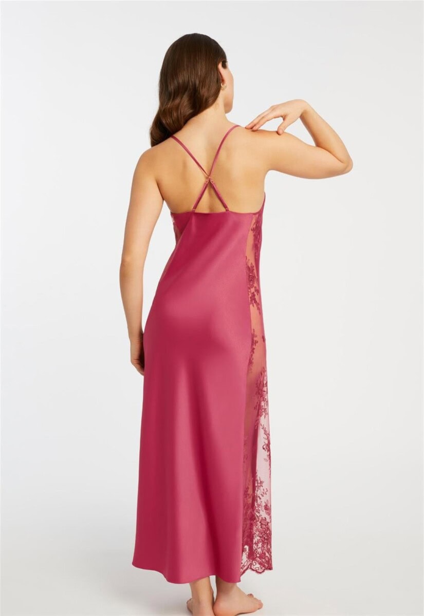 Great Valentine Gifts For Her: Find The Best Romantic Gifts For The Special Lady In Your Life 32 Daily Mom, Magazine for Families Great Valentine Gifts For Her: Find The Best Romantic Gifts For The Special Lady In Your Life 32 Daily Mom, Magazine For Families