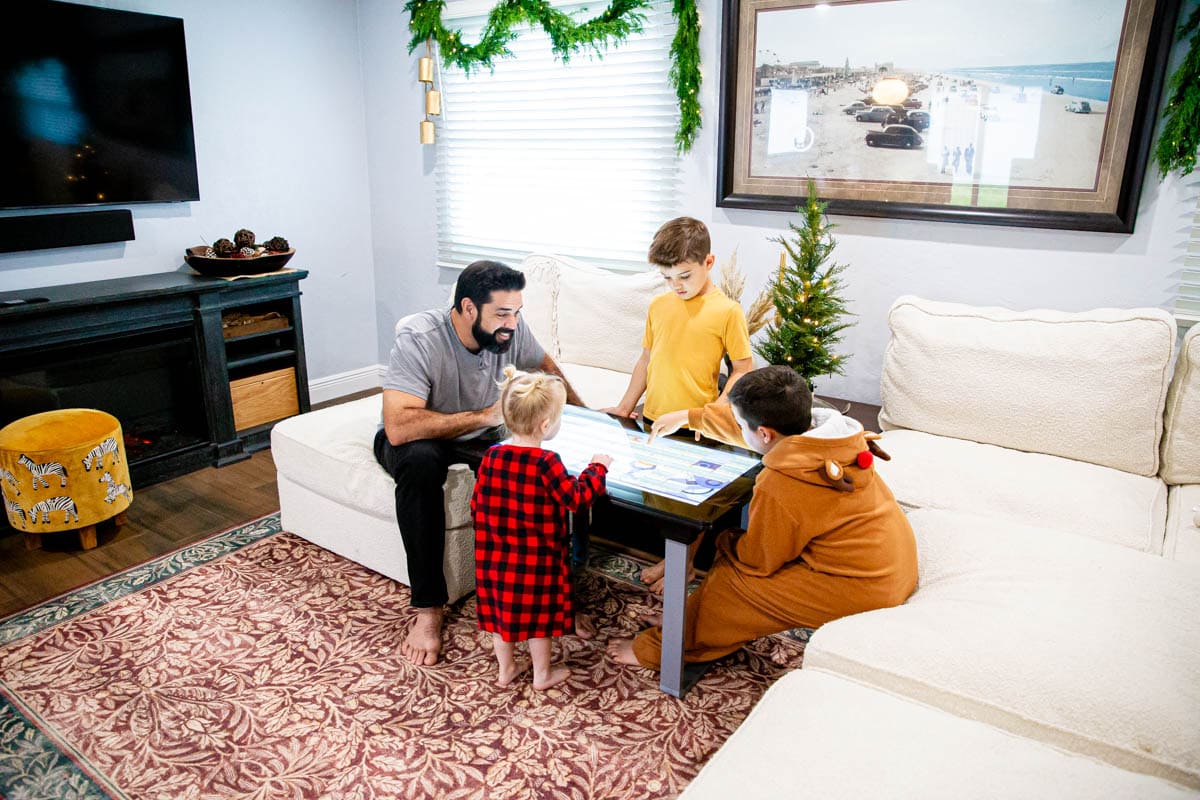 The Ultimate Gift Ideas For Men Who Have Everything {2024} 24 Daily Mom, Magazine For Families