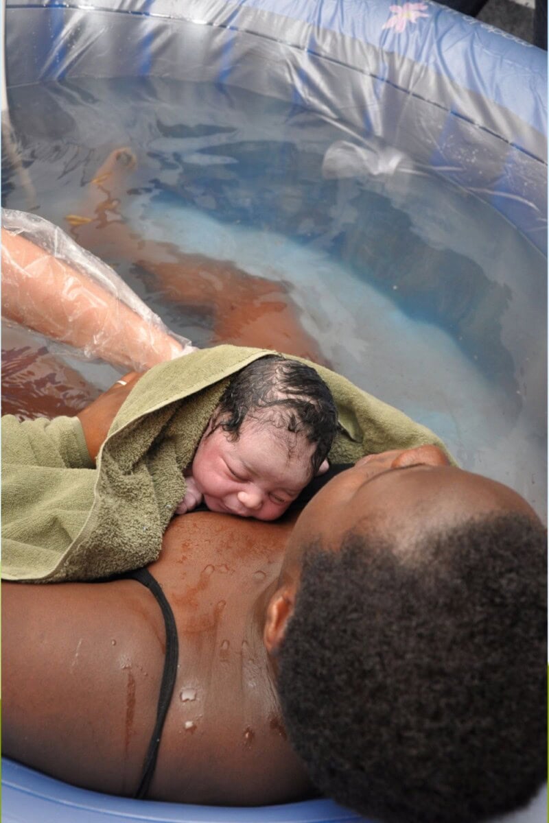 7 Birthing Pool Tips: How to Choose Your Birth Pool for a Water Birth 4 Daily Mom, Magazine for Families 7 Birthing Pool Tips: How To Choose Your Birth Pool For A Water Birth 4 Daily Mom, Magazine For Families