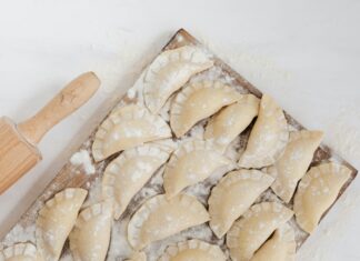 The Ultimate Guide to Perfect Homemade Dumplings: 20+ Best Recipes for Fluffy Dumplings, Traditional Drop Dumplings, and World-Famous Chicken and Dumplings From Scratch