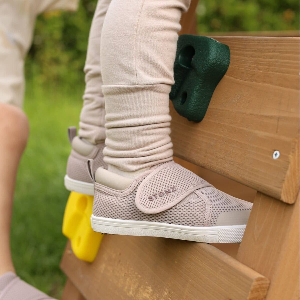 Must-Have Spring Break Gear: A List Of Essentials To Pack For Vacation To Travel In Style Or Great Gear For Staycation Fun 49 Daily Mom, Magazine For Families