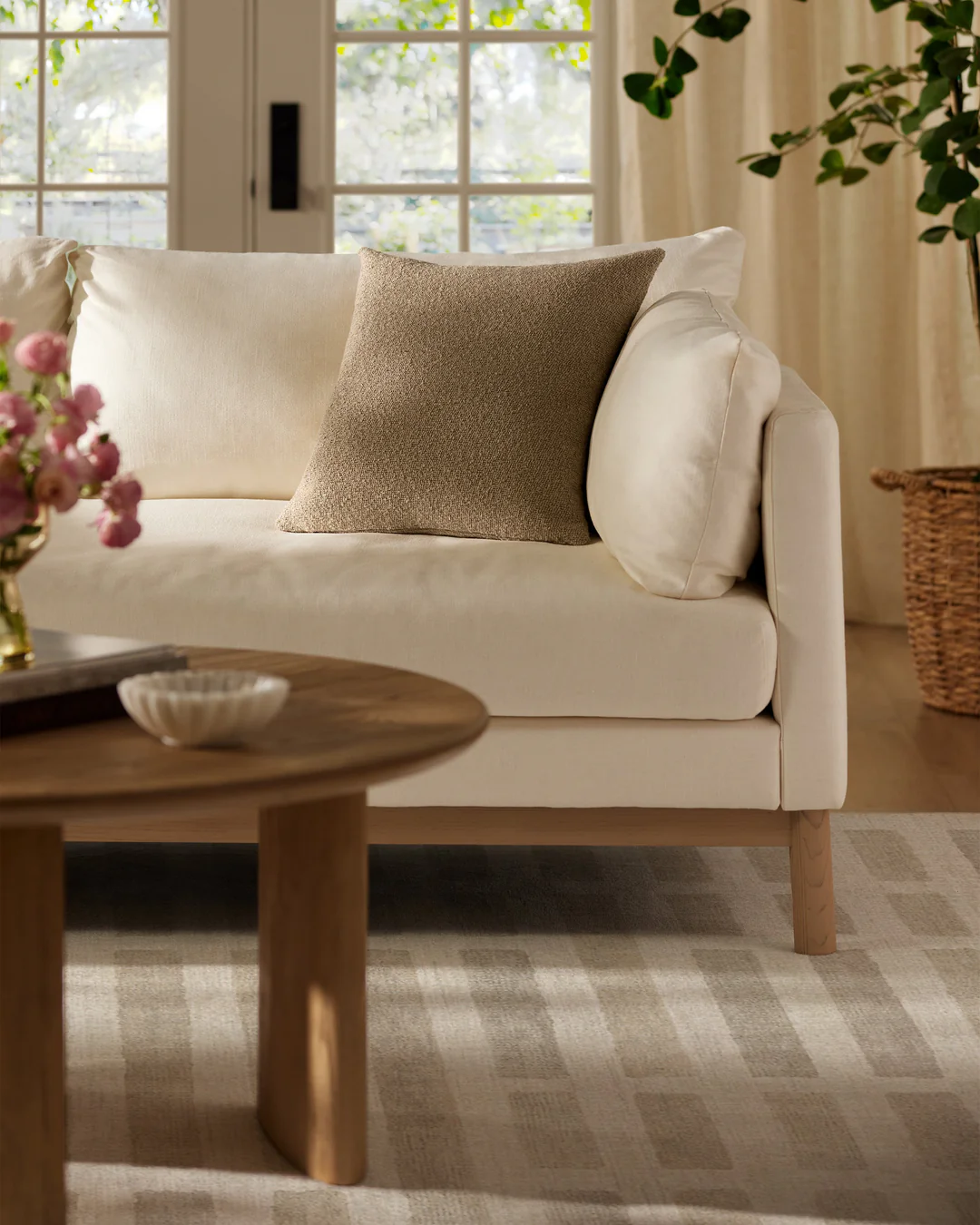 The Best Spring Decorating Ideas For Entertaining And Hosting All Season 8 Daily Mom, Magazine For Families