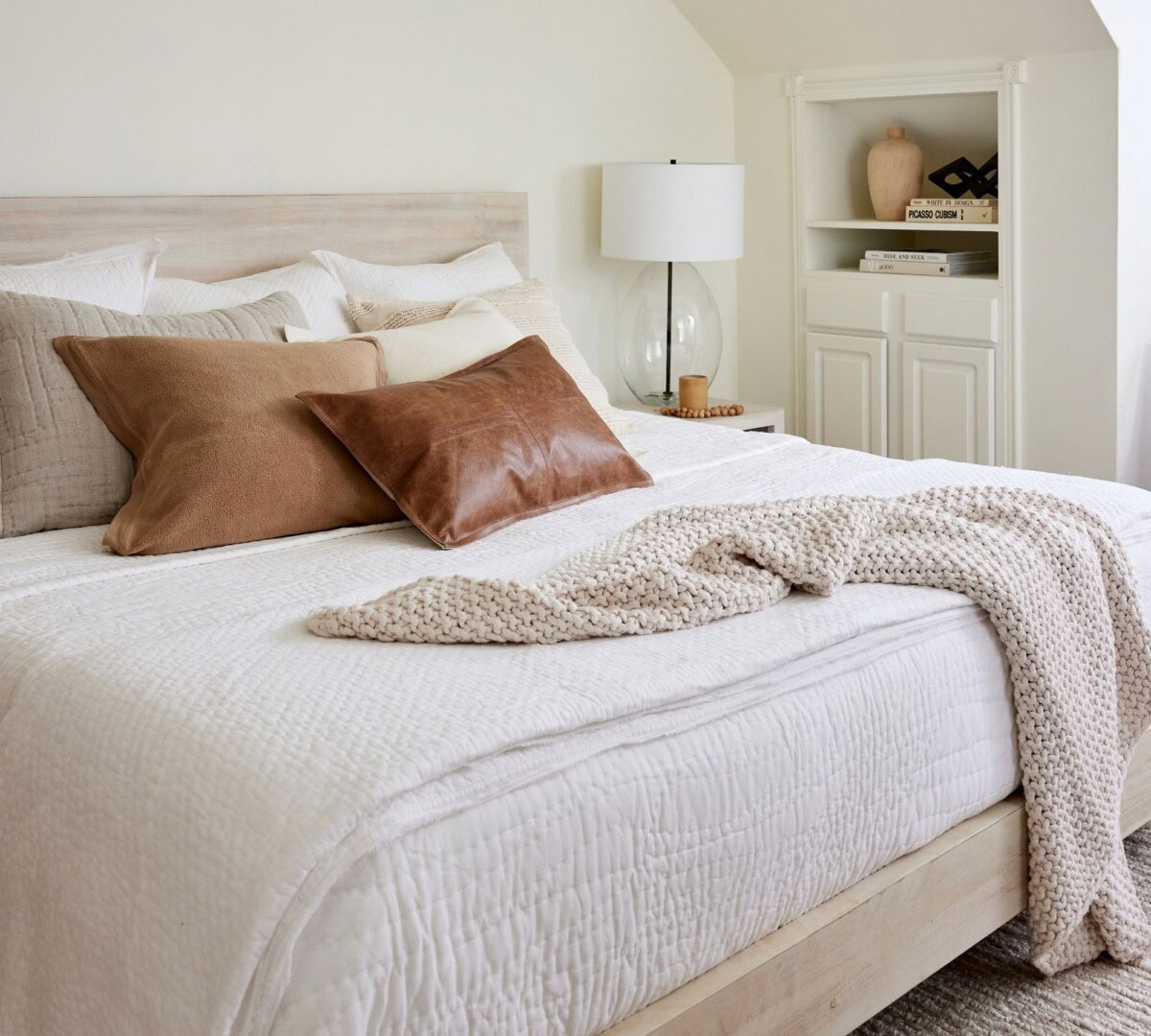 Beautiful Western Bedroom Ideas: Transform Your Space Into A Rustic Retreat 7 Daily Mom, Magazine For Families