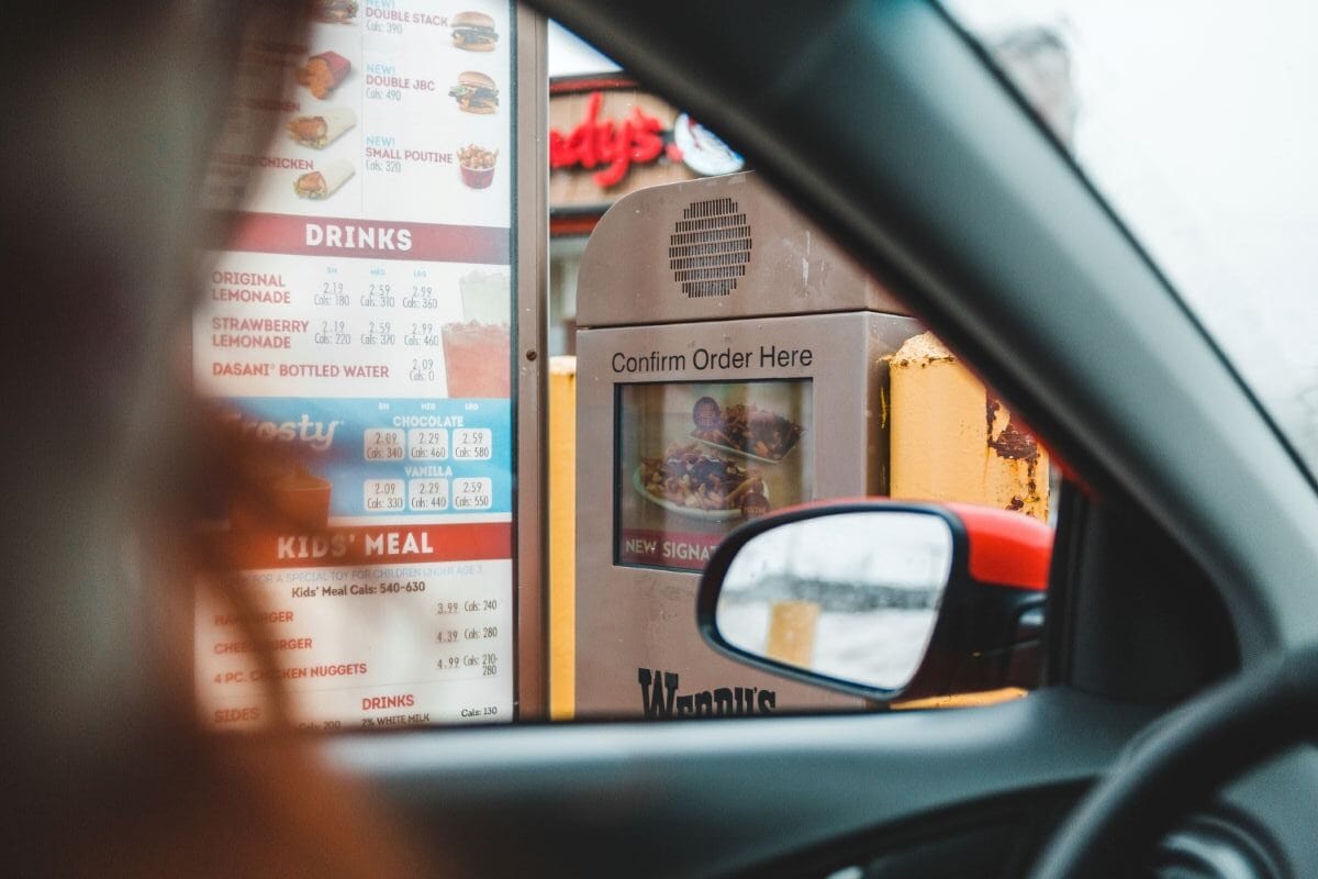 5 Tips to Healthy Fast Food Options for Moms on the Go: A Guide Eat Fast Food Meals the Healthiest Way 1 Daily Mom, Magazine for Families Healthy Fast Food