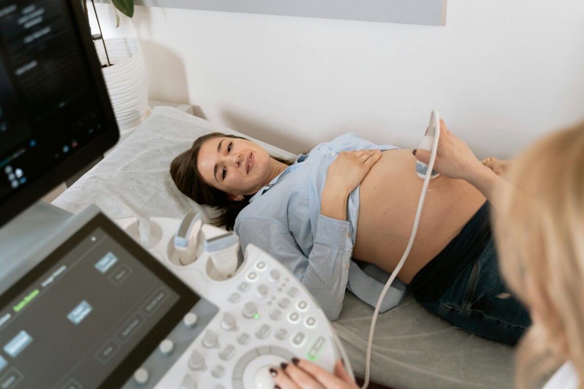 How To Tell Your Boss You'Re Pregnant: A Professional Guide To Sharing Your Pregnancy News At Work 1 Daily Mom, Magazine For Families