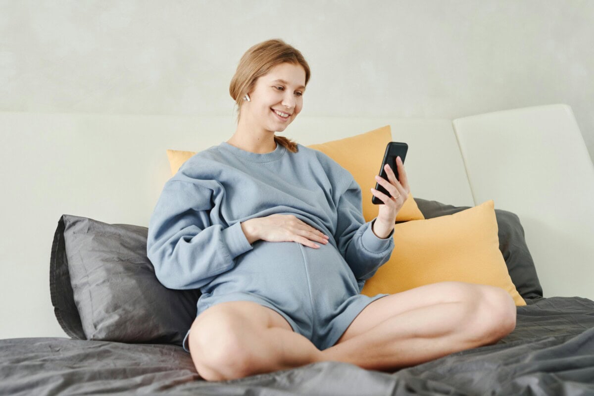 How To Tell Your Boss You'Re Pregnant: A Professional Guide To Sharing Your Pregnancy News At Work 4 Daily Mom, Magazine For Families