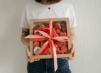 Foodie Valentine Gifts: Best V-Day Gifts For The Food Lover In Your Life daily mom parent portal foodie valentine gifts image