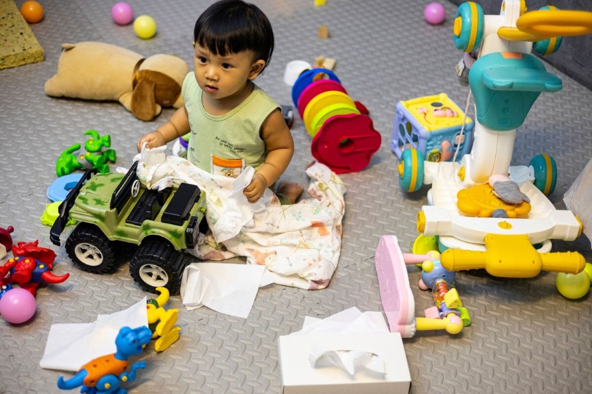 How To Get Rid Of Toys: 5 Tips To Decluttering Toys And Getting Rid Of Old Toys Without Throwing Them Away 1 Daily Mom, Magazine For Families