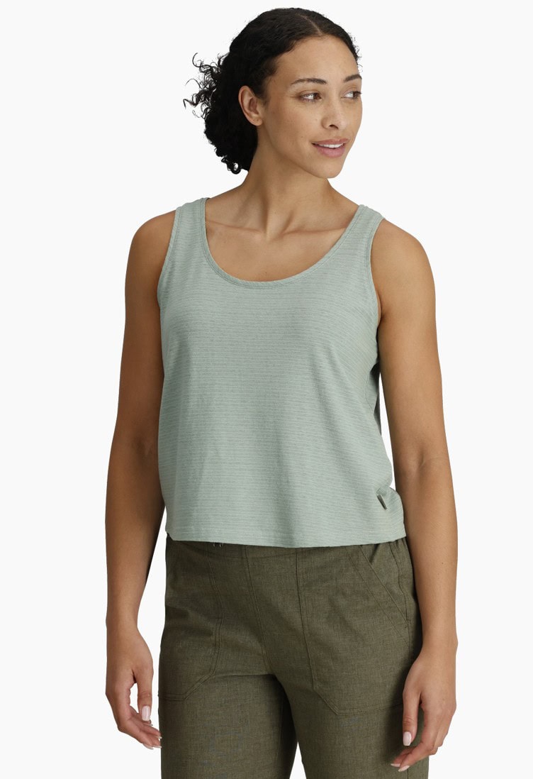 Lightweight Layers For The Whole Family: The Best Clothing For A Stylish Summer {2025} 33 Daily Mom, Magazine For Families