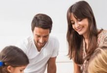 Parenting Nowadays: How Modern Parenting Styles Are Redefining the Role of Every Parent vs. Traditional Patterns